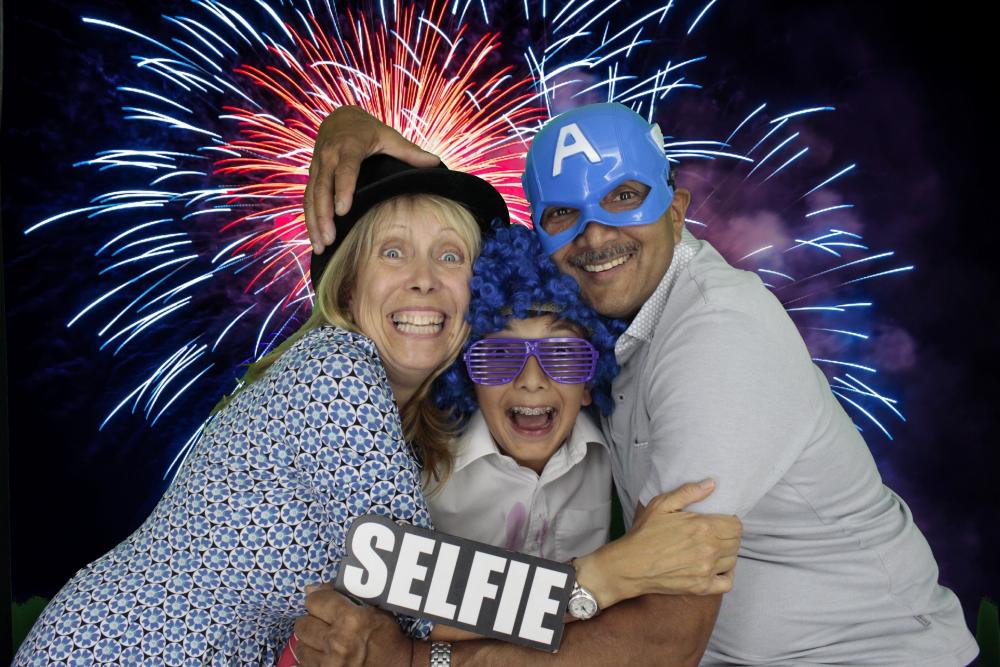 Leavers BBQ | View more photos from the event at gallery.myphotoboothexperience.co.uk/u/MyPhotoBoothExperienceLtd/Leavers-BBQ